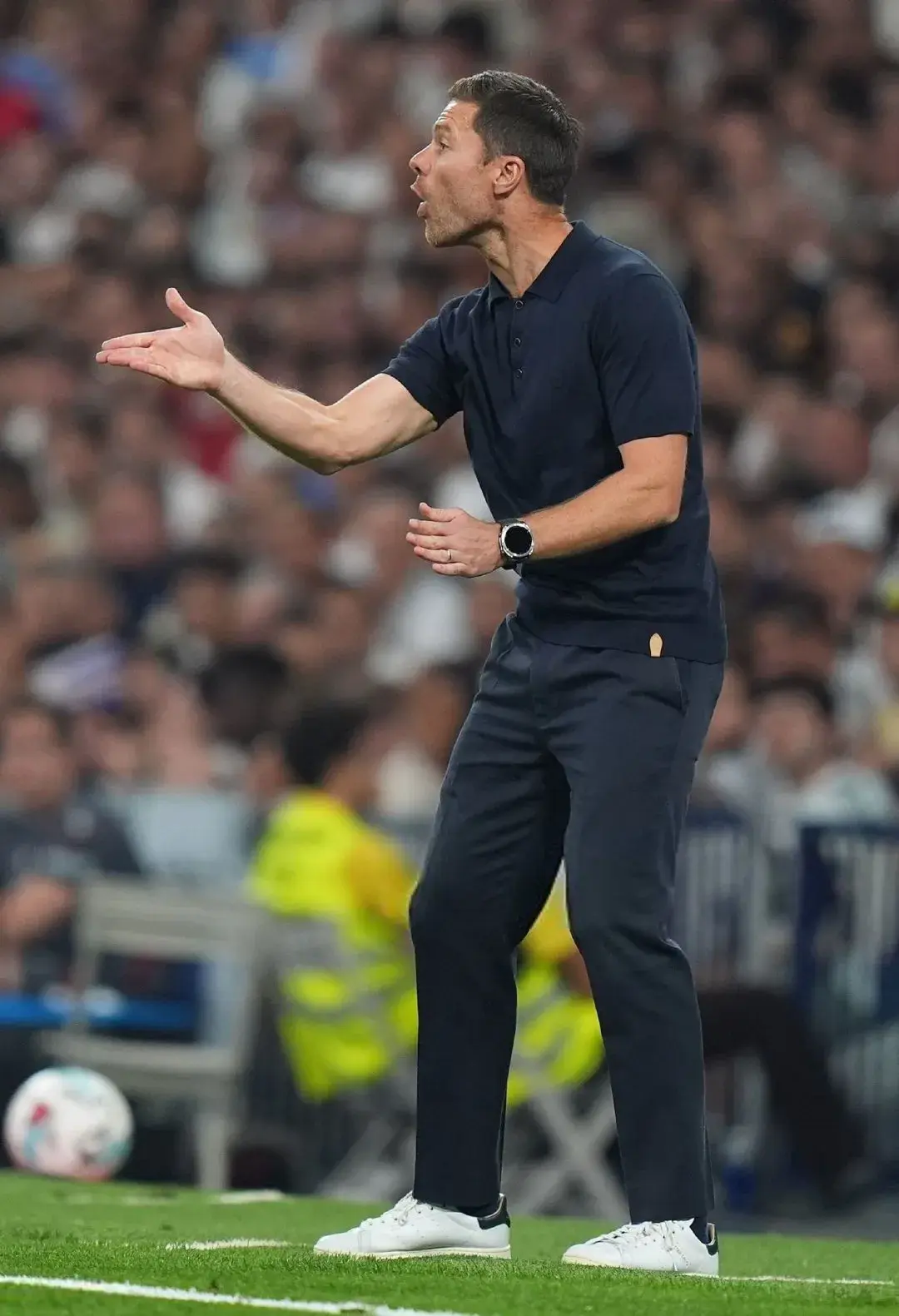 出破大巴的, img, amp